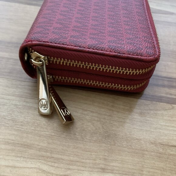 Michael Kors Crimson Red Pebble Logo Leather Zip Around Wallet - Picture 8 of 12